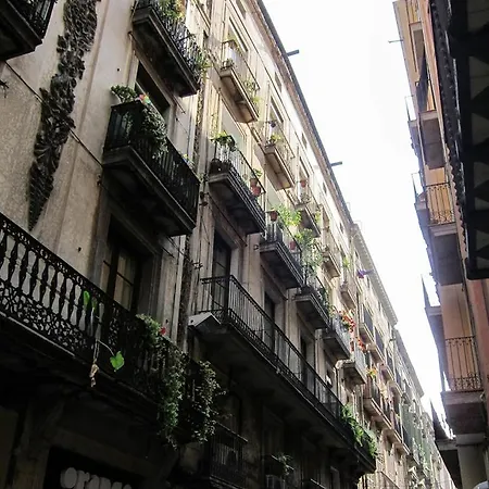 10 - Barcelona